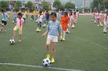 篮球封闭训练中的体能提升方案_0
